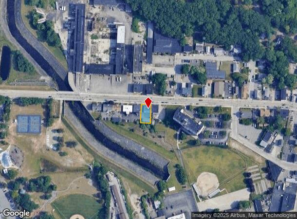 379 E School St, Woonsocket, RI Parcel Map