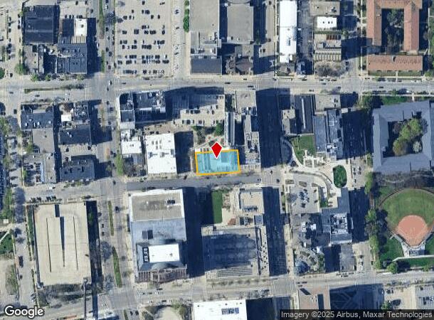 252 E Highland Ave, Milwaukee, WI Parcel Map