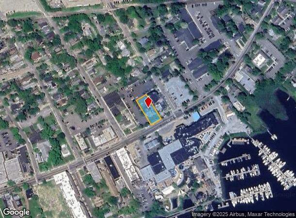  420 E Main St, Riverhead, NY Parcel Map