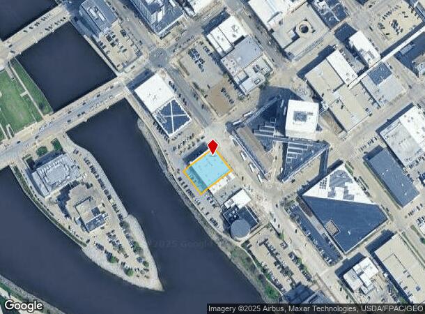 401 1St St Se, Cedar Rapids, IA Parcel Map