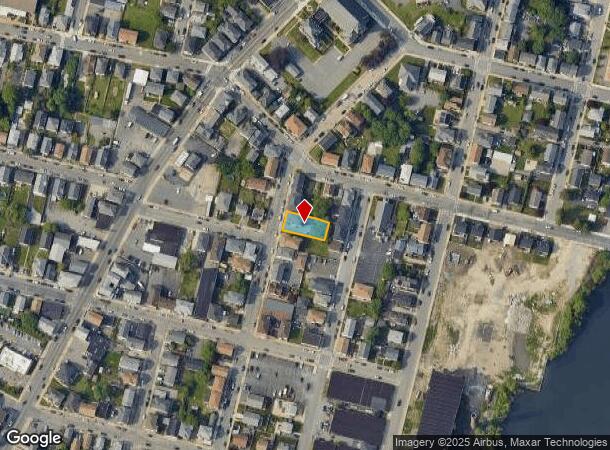  122 Tuttle St, Fall River, MA Parcel Map