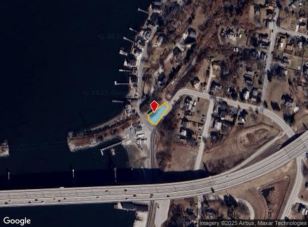  222 Riverside Dr, Tiverton, RI Parcel Map