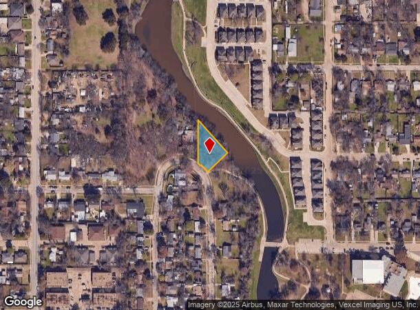  704 Iowa St, Irving, TX Parcel Map