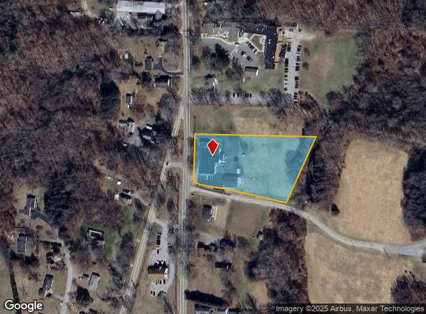 8 Wauregan Rd, Brooklyn, CT Parcel Map