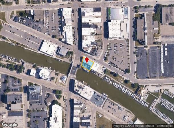  104 Huron Ave, Port Huron, MI Parcel Map