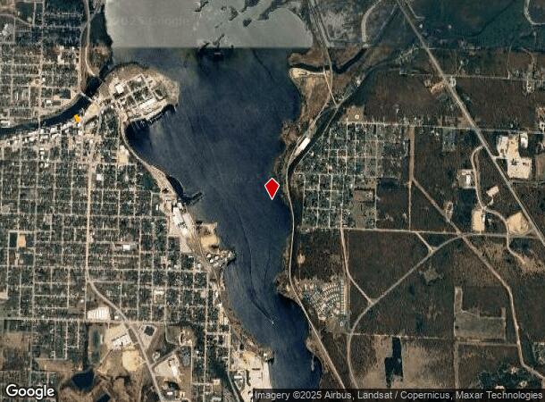  318 River St, Manistee, MI Parcel Map