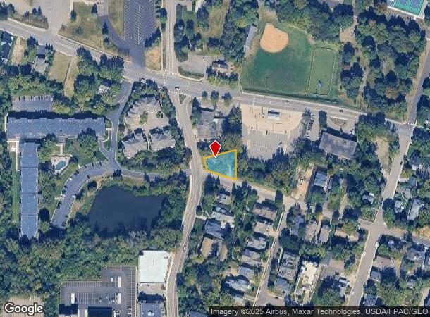  305 Rice St E, Wayzata, MN Parcel Map