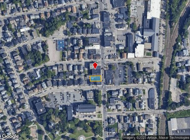  688 Broad St, Central Falls, RI Parcel Map