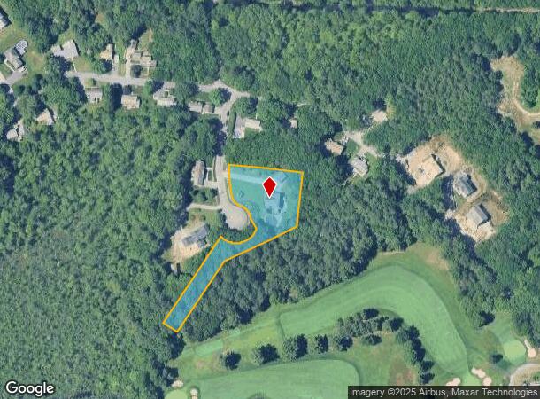  18 Family Cir, Reading, MA Parcel Map