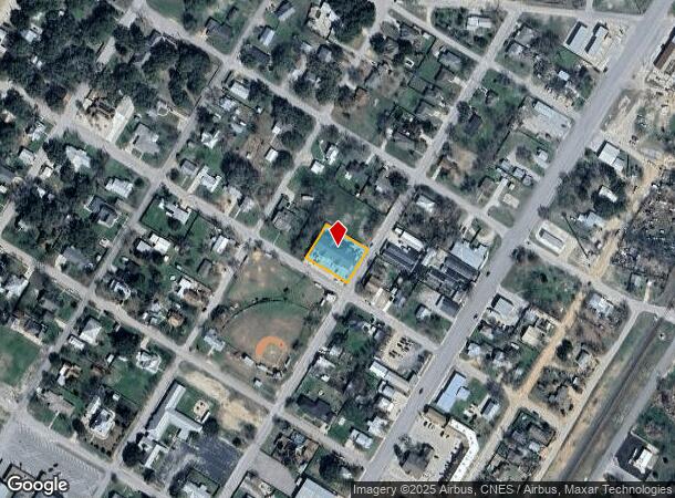  204 W Moore Ave, Devine, TX Parcel Map