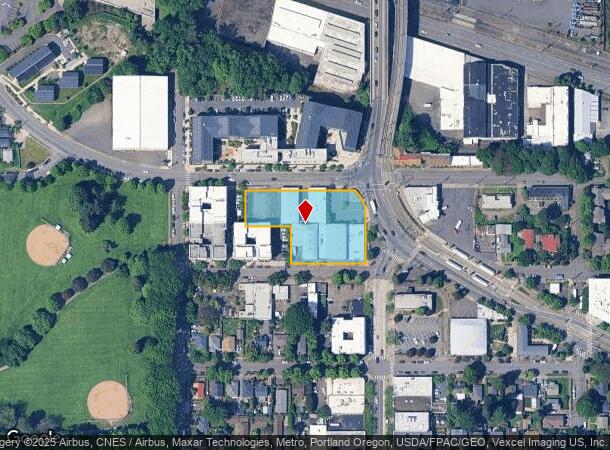  8411 N Denver Ave, Portland, OR Parcel Map