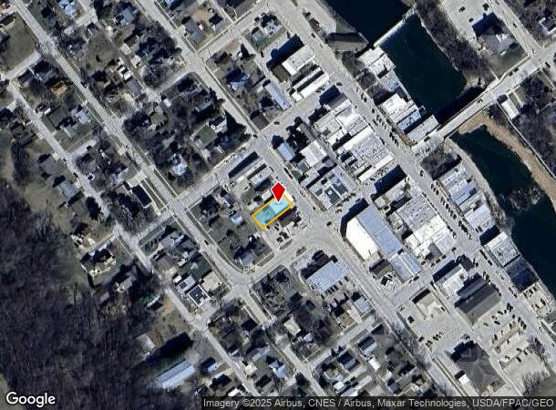  105 1St St Nw, Elkader, IA Parcel Map