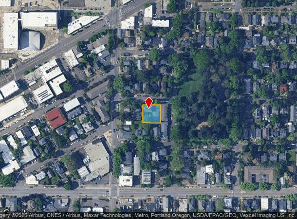 2828 Ne Irving St, Portland, OR Parcel Map