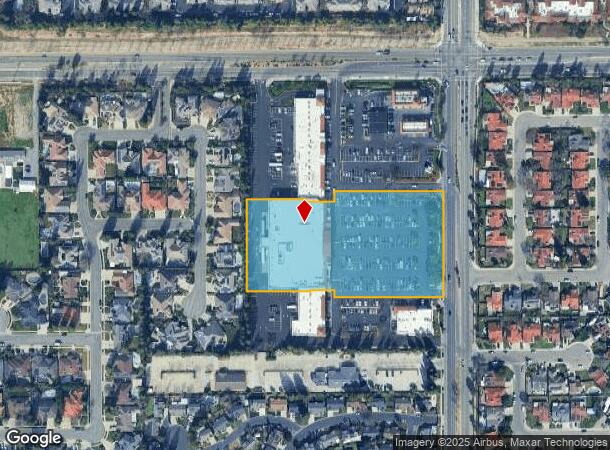 8821 N Cedar Ave, Fresno, CA Parcel Map