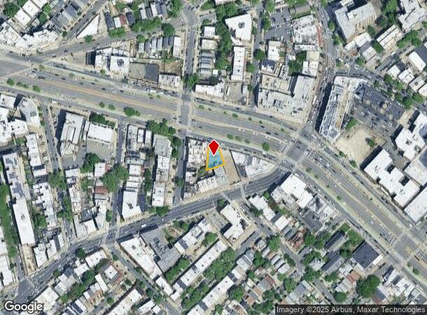 8414 Queens Blvd, Elmhurst, NY Parcel Map