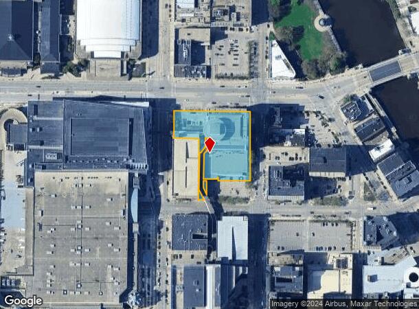  333 W Kilbourn Ave, Milwaukee, WI Parcel Map