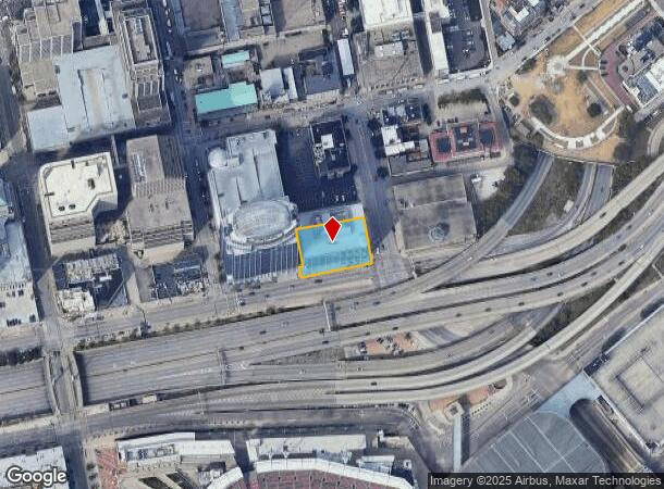  303 Broadway St, Cincinnati, OH Parcel Map