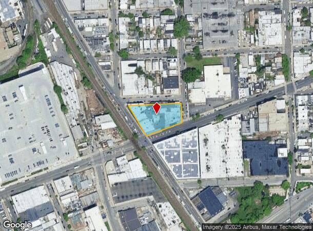  5813 Grand Ave, Maspeth, NY Parcel Map