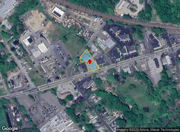  83 W Main St, Clinton, CT Parcel Map