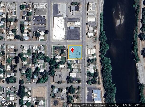  208 S Main St, Omak, WA Parcel Map