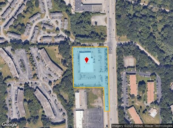 561 Quaker Ln, West Warwick, RI Parcel Map
