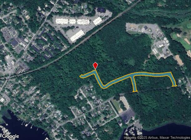 Riverside Dr, Riverhead, NY Parcel Map