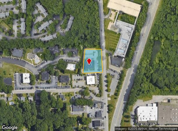  207 Quaker Ln, West Warwick, RI Parcel Map