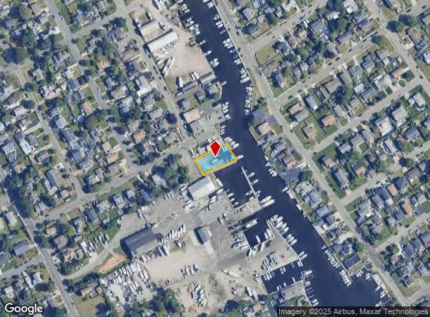 704 Clinton Pl, Lindenhurst, NY Parcel Map