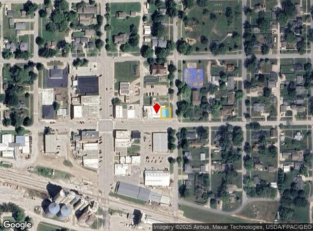 155 E 1St St, Earlham, IA Parcel Map
