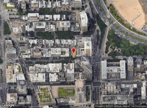 114 E Oak St, Chicago, IL Parcel Map