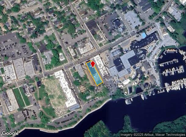 315 E Main St, Riverhead, NY Parcel Map