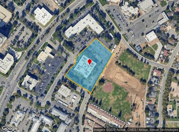  5001 E Commercecenter Dr, Bakersfield, CA Parcel Map