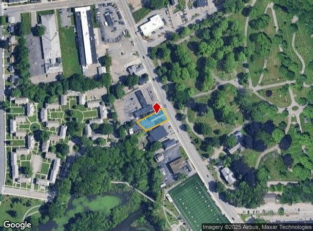  203 Grove St, Worcester, MA Parcel Map