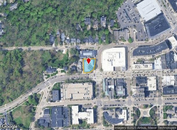 400 W Maple Rd, Birmingham, MI Parcel Map