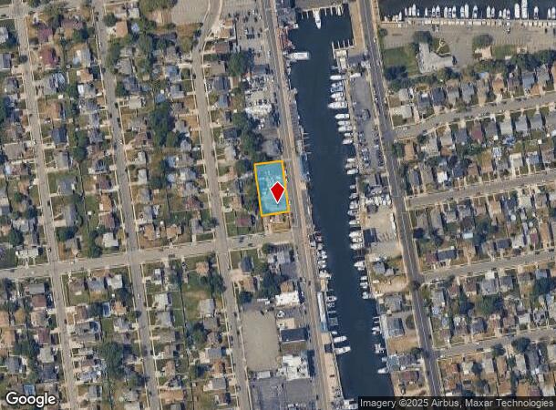 62 Woodcleft Ave, Freeport, NY Parcel Map