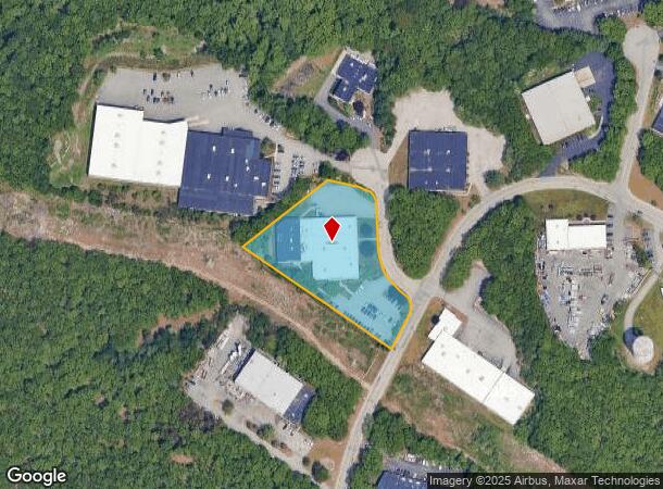 584 Park East Dr, Woonsocket, RI Parcel Map