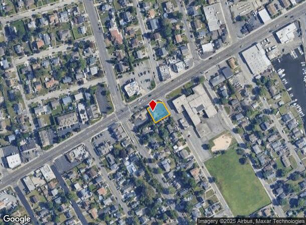 333 W Montauk Hwy, Lindenhurst, NY Parcel Map