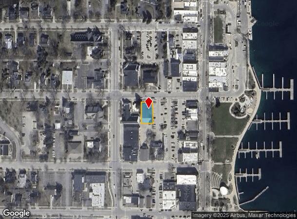  110 Clinton St, Charlevoix, MI Parcel Map