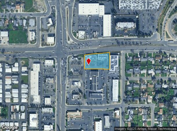  6770 N Blackstone Ave, Fresno, CA Parcel Map