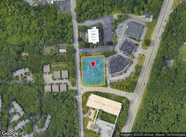 90 Quaker Ln, Warwick, RI Parcel Map