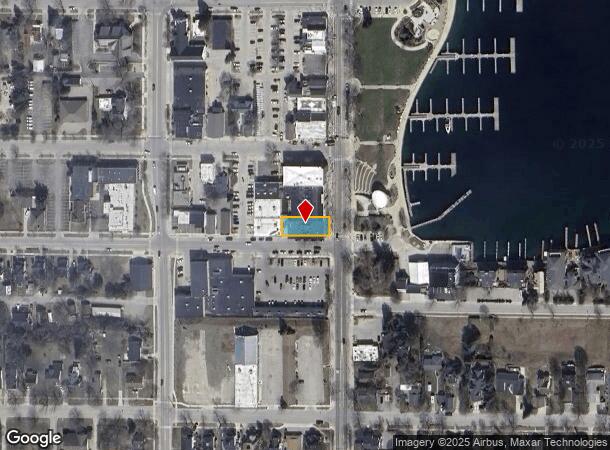 421 Bridge St, Charlevoix, MI Parcel Map