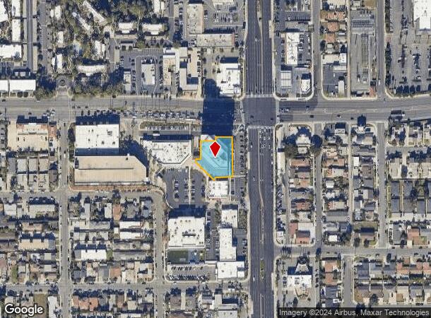  17011 Beach Blvd, Huntington Beach, CA Parcel Map