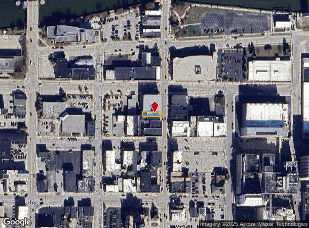 910 S 8Th St, Manitowoc, WI Parcel Map