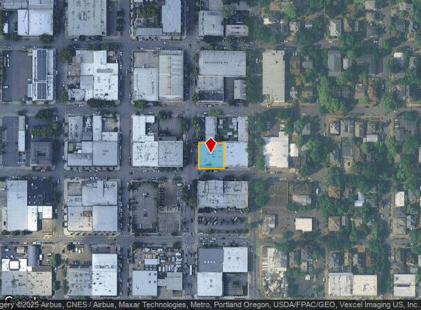  1105 Se Main St, Portland, OR Parcel Map