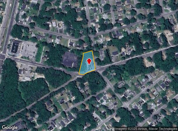  305 Neighborhood Rd, Shirley, NY Parcel Map