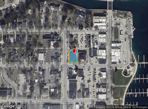  104 State St, Charlevoix, MI Parcel Map