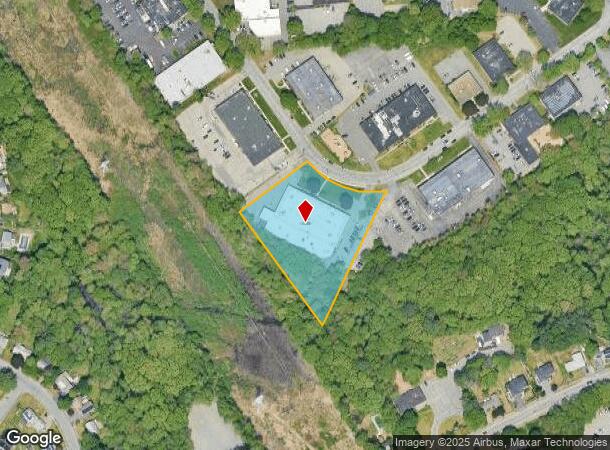 7 Strathmore Rd, Natick, MA Parcel Map