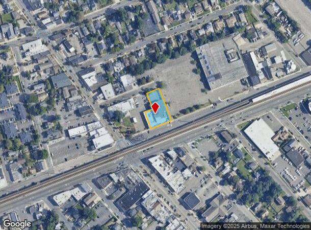 30 E Hoffman Ave, Lindenhurst, NY Parcel Map