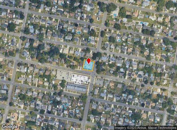 300 35Th St, Lindenhurst, NY Parcel Map