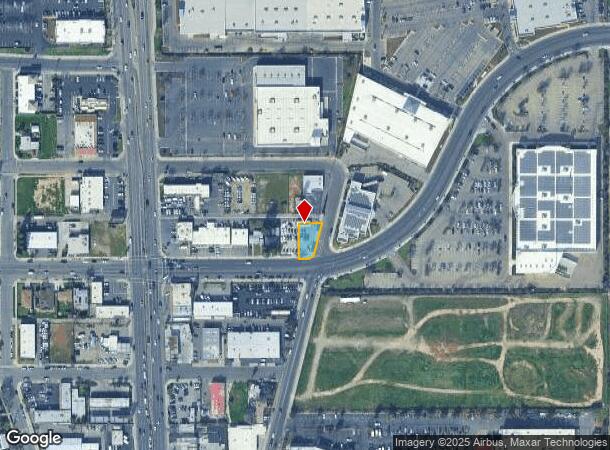  70 E Minarets Ave, Fresno, CA Parcel Map